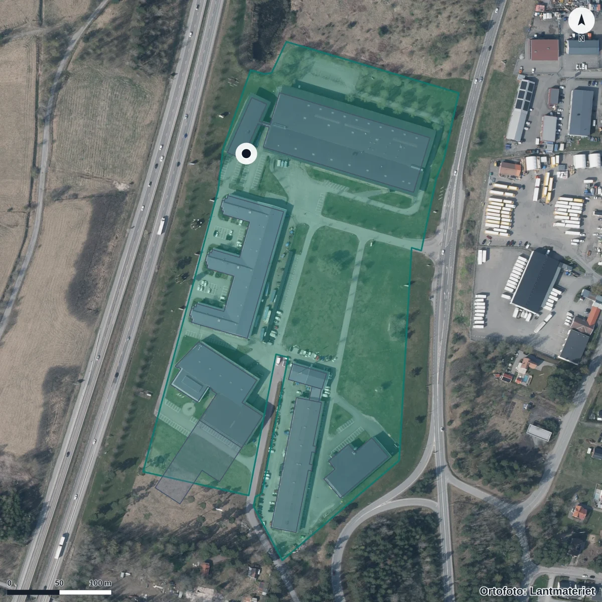 Flygbild över Yrkesutbildningscenter - Nercia, ortofoto från Lantmäteriet