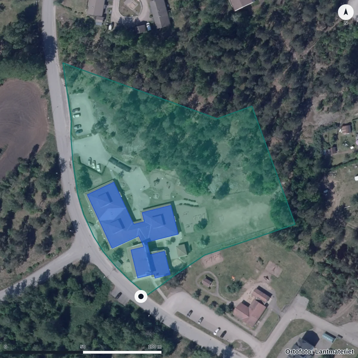 Flygbild över Skyttefällaskolan, ortofoto från Lantmäteriet