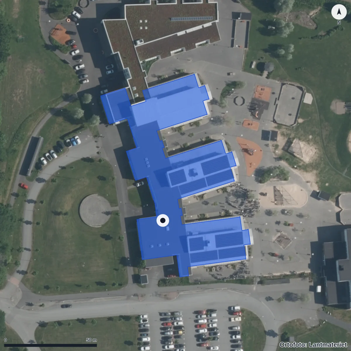 Flygbild över Alléskolan, ortofoto från Lantmäteriet