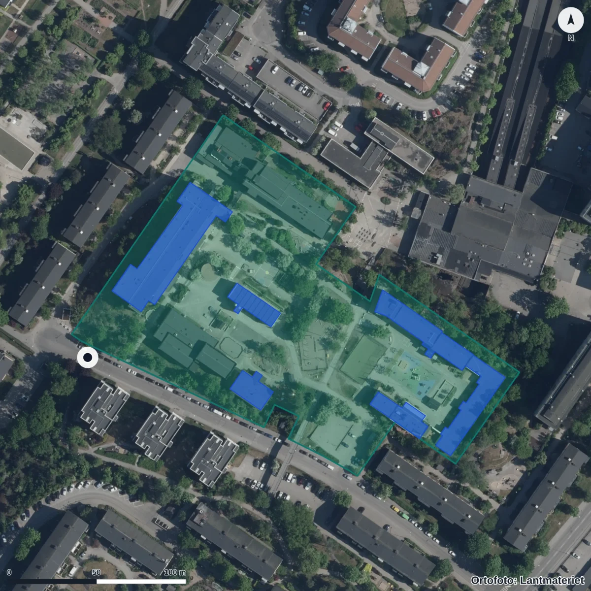 Flygbild över Sätraskolan, ortofoto från Lantmäteriet