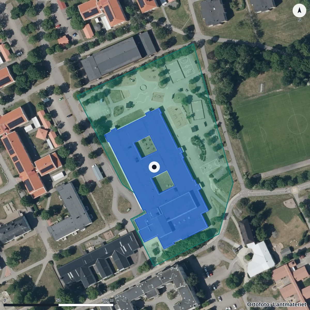 Flygbild över Nya Rydsskolan, ortofoto från Lantmäteriet