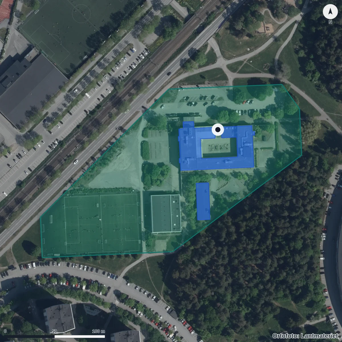 Aerial view of Näsbydalskolan, orthophoto from Lantmäteriet
