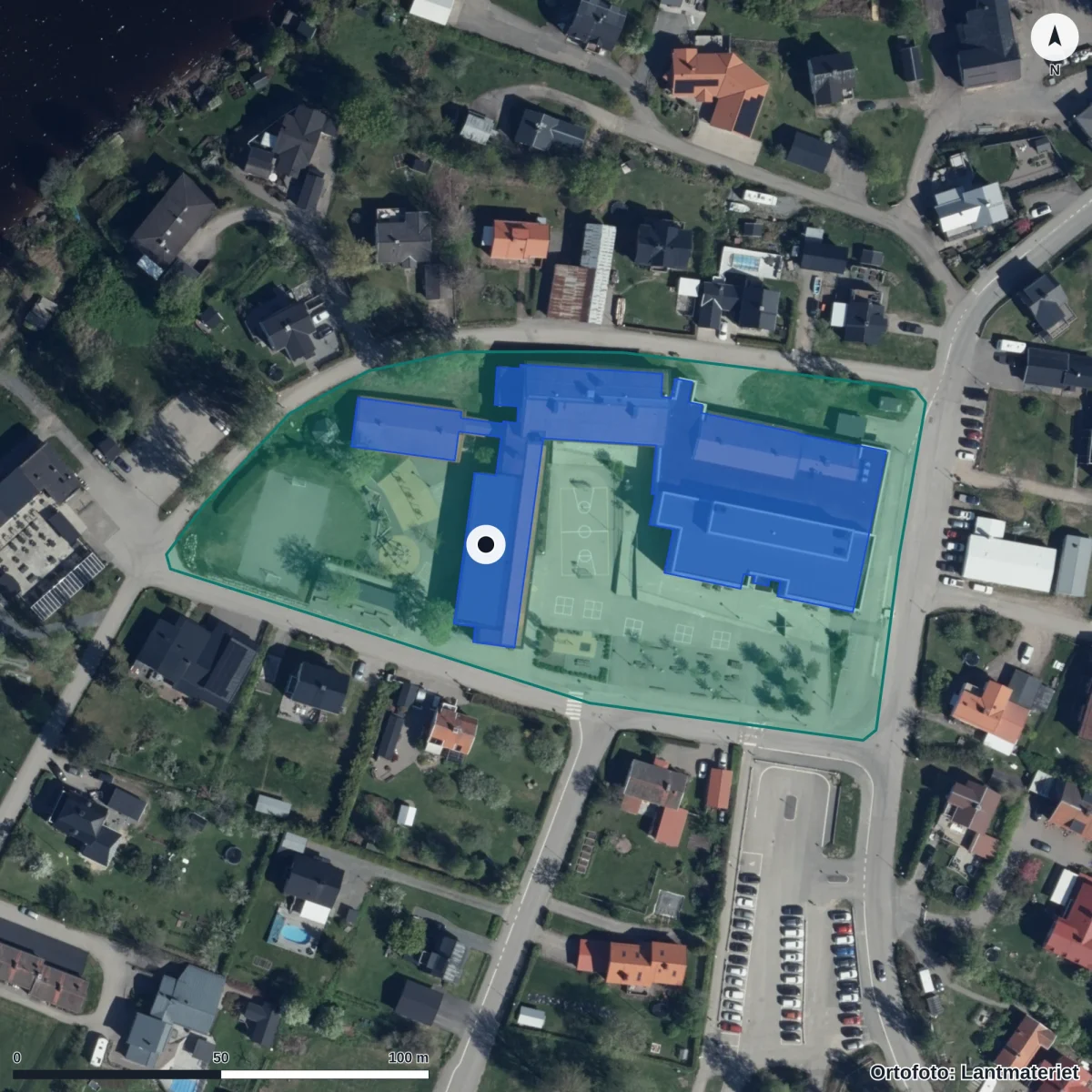 Aerial view of Perslundaskolan, orthophoto from Lantmäteriet