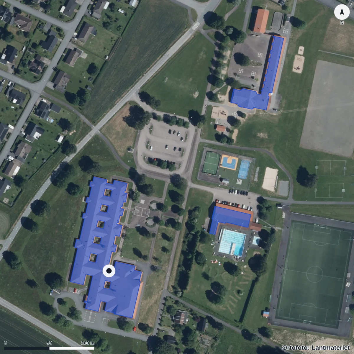 Aerial view of Forshedaskolan, orthophoto from Lantmäteriet