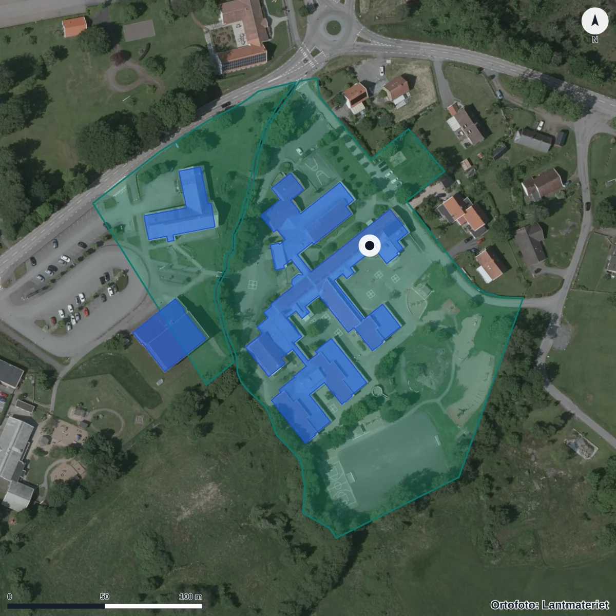 Aerial view of Lindbergs skola, orthophoto from Lantmäteriet