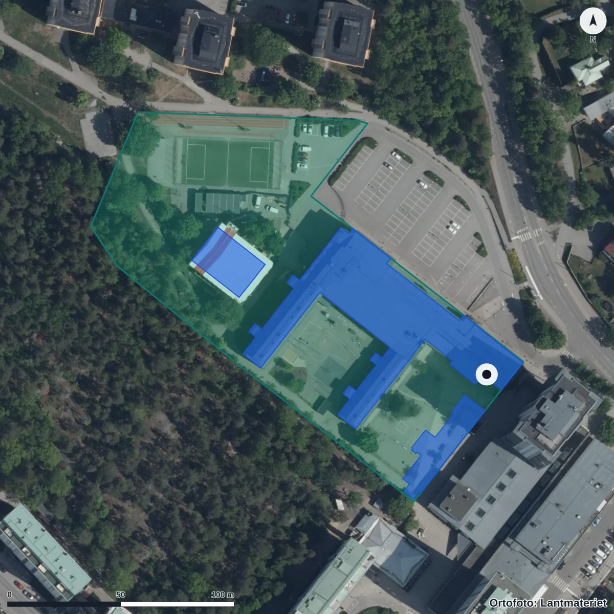 Flygbild över Näsbypark resursskola, ortofoto från Lantmäteriet