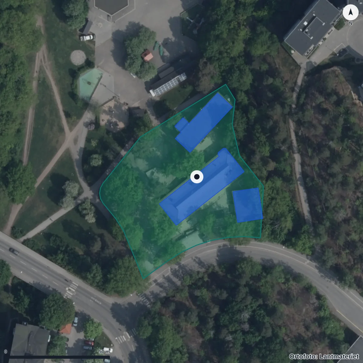 Flygbild över Innovitaskolan Farstaäng, ortofoto från Lantmäteriet