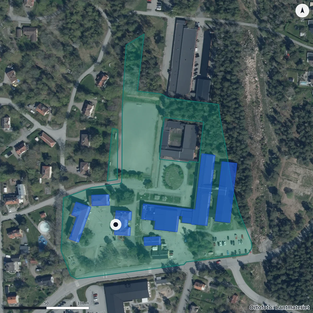 Aerial view of Hallsta skola, orthophoto from Lantmäteriet