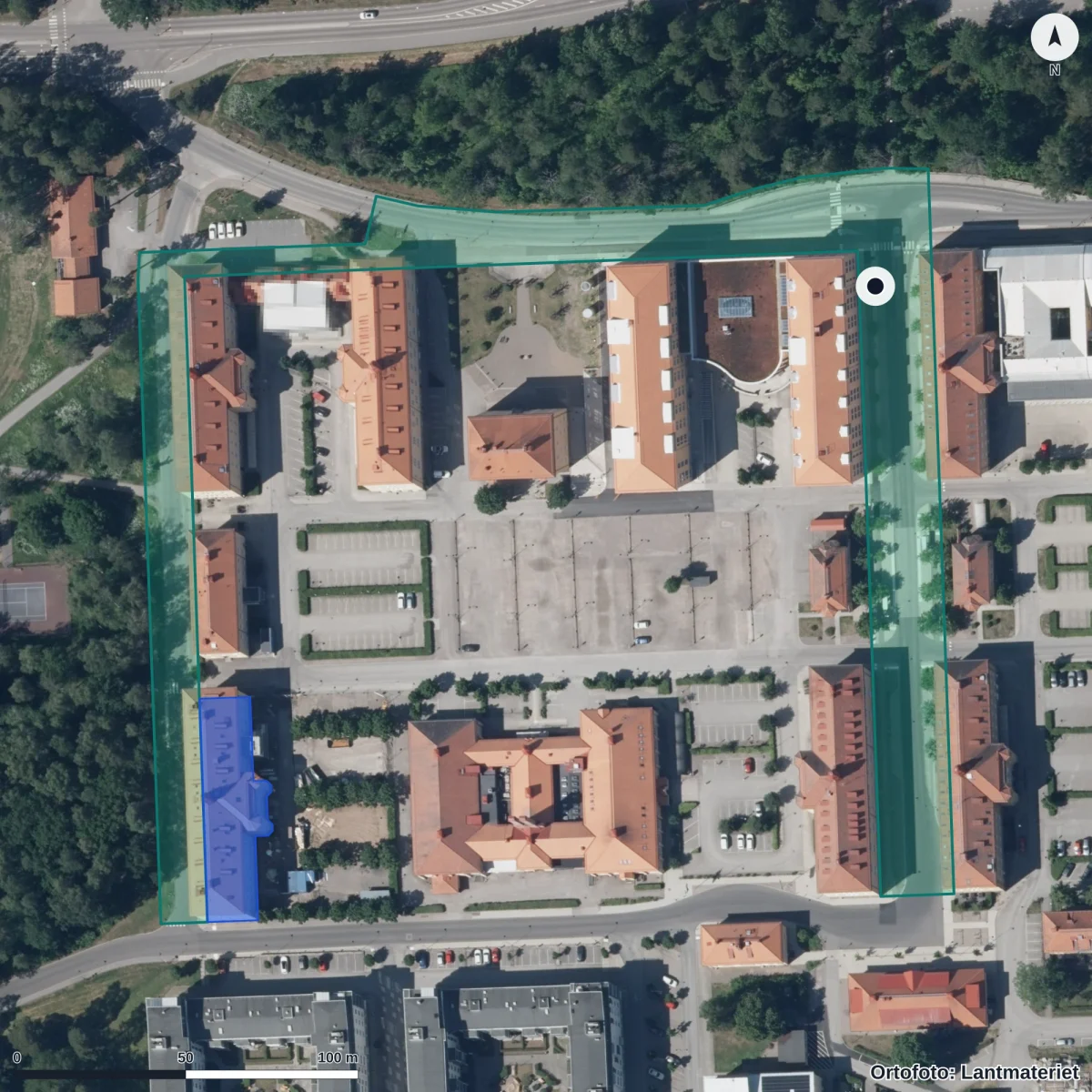 Flygbild över Resursskolorna, ortofoto från Lantmäteriet