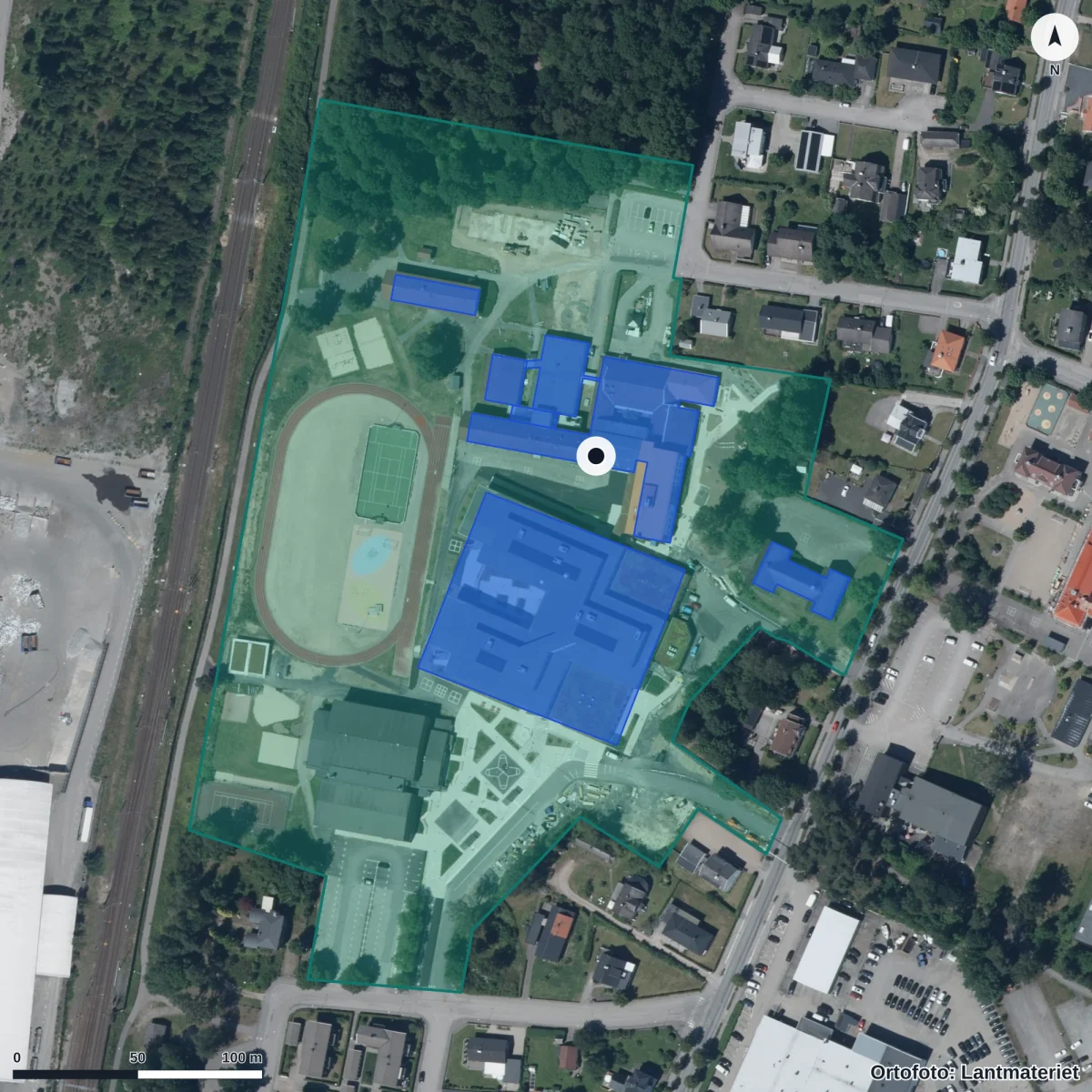 Aerial view of Linnéskolan, orthophoto from Lantmäteriet