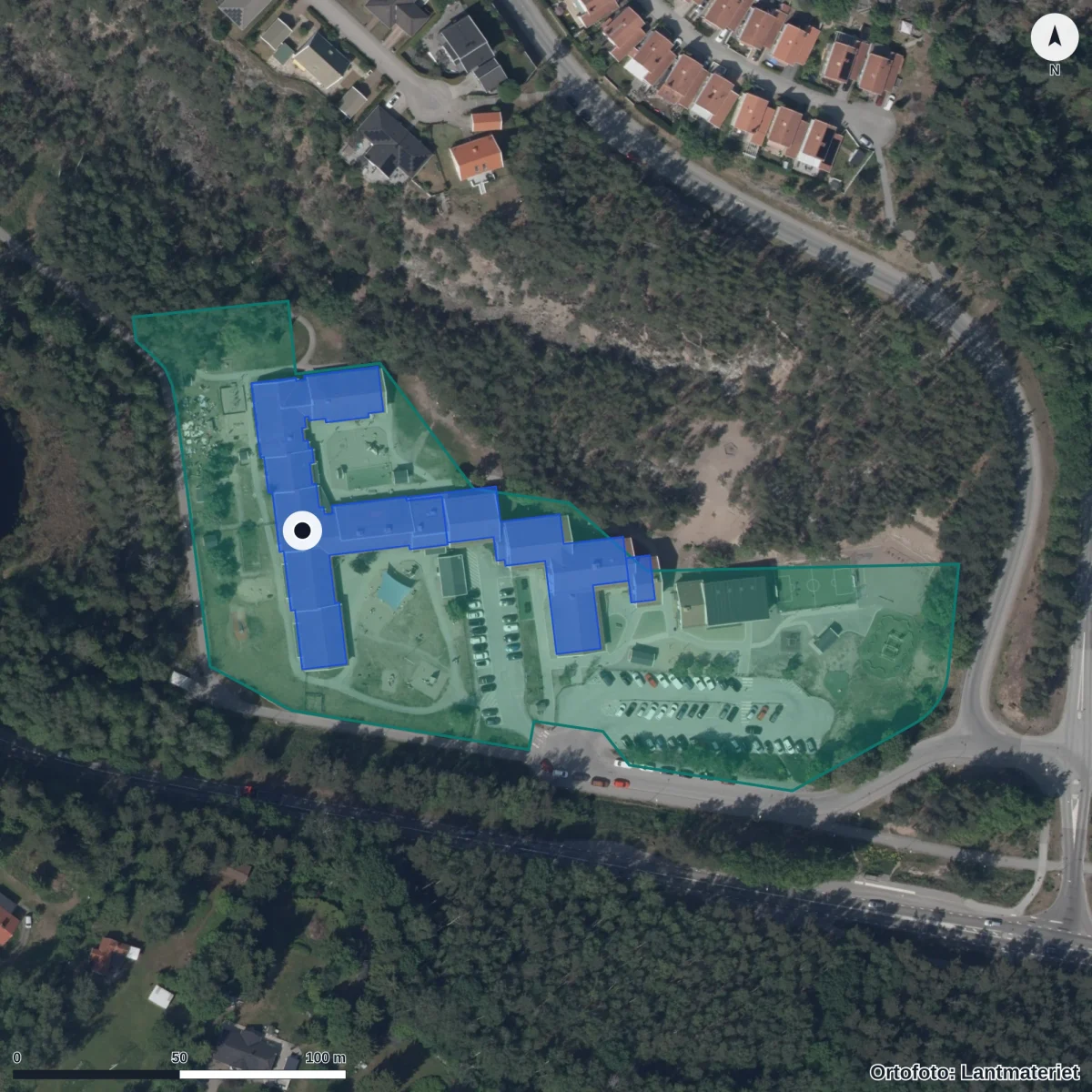 Flygbild över Fågelviks skola, ortofoto från Lantmäteriet