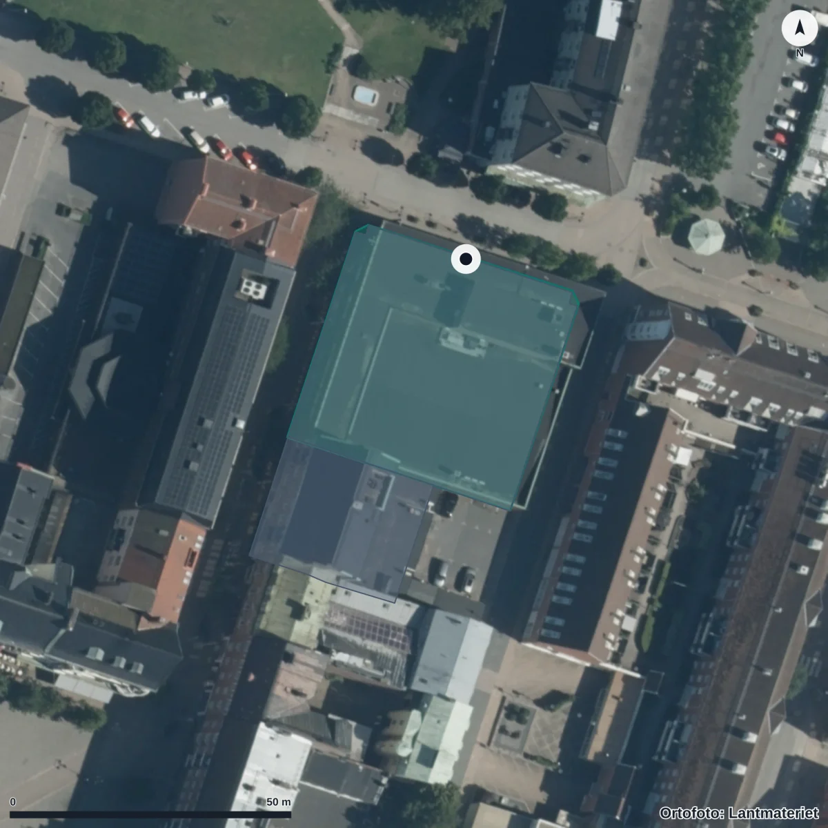 Aerial view of Komvux LÄ, orthophoto from Lantmäteriet