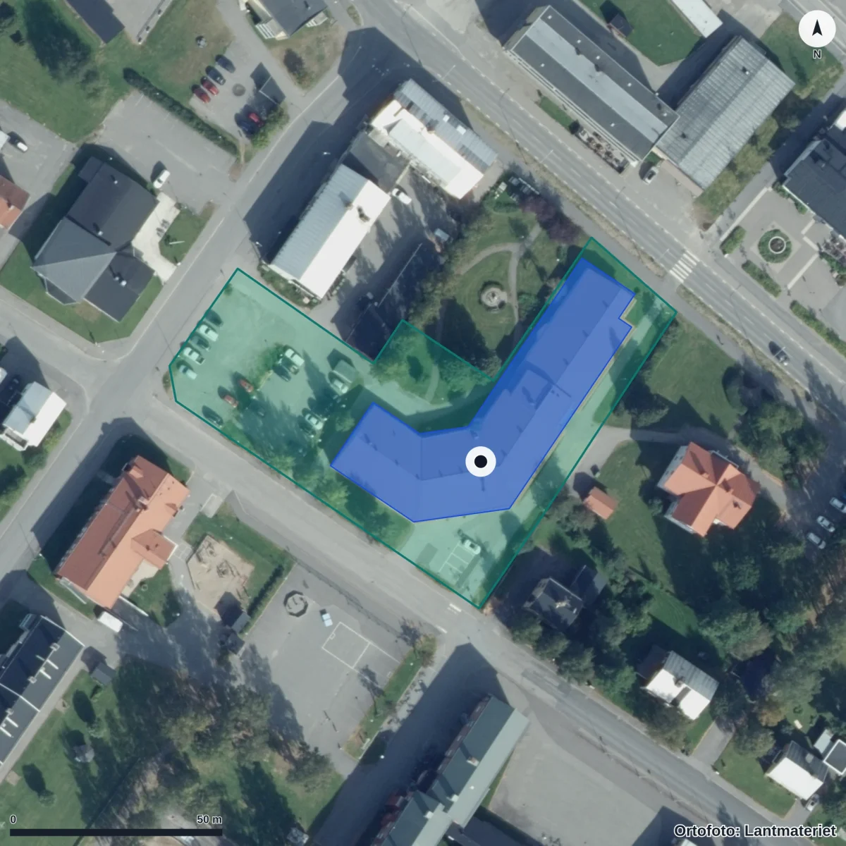 Flygbild över Lärcentrum, ortofoto från Lantmäteriet