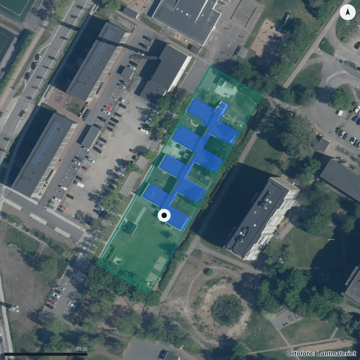 Flygbild över Resursskolan, ortofoto från Lantmäteriet