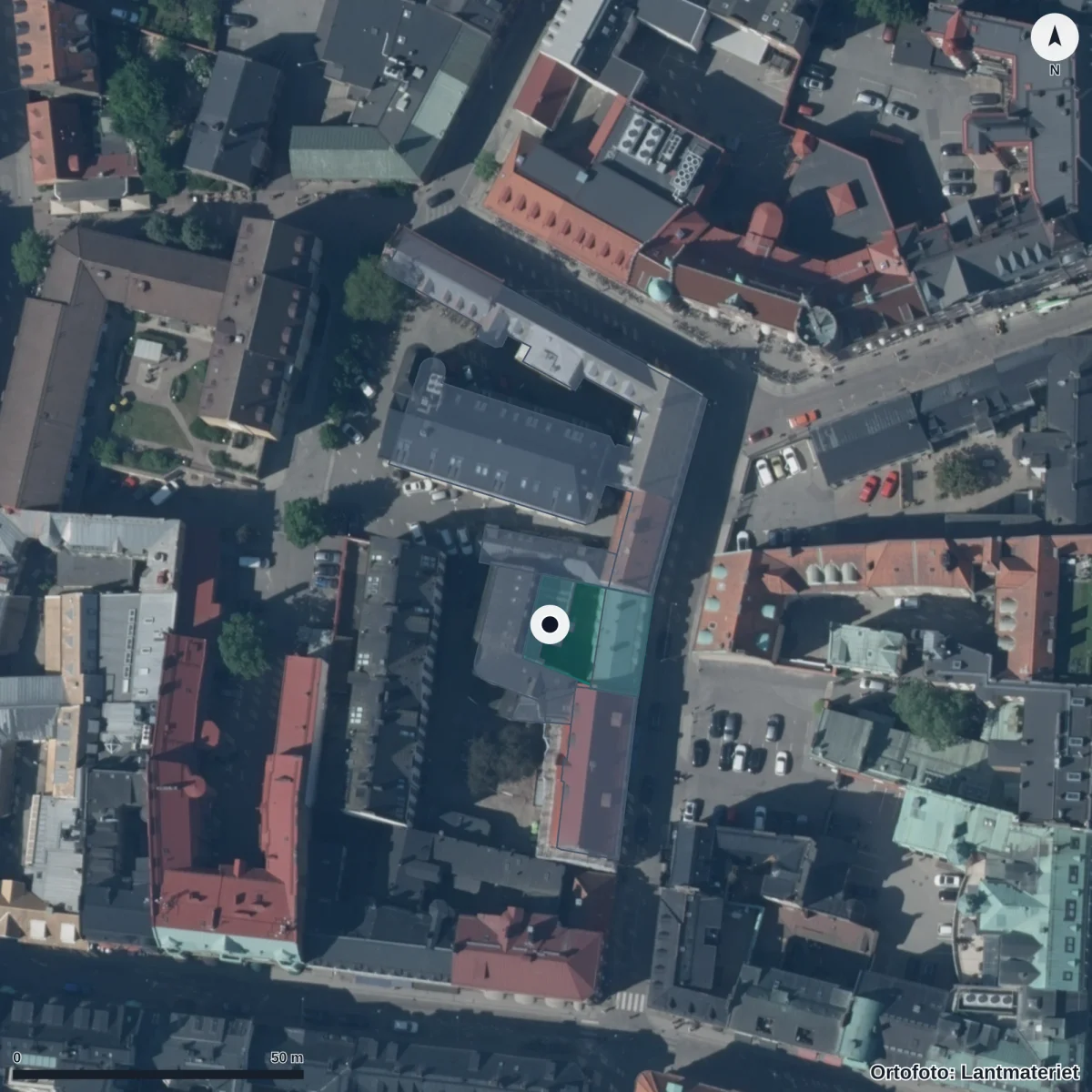 Flygbild över Mårtenskolan, ortofoto från Lantmäteriet
