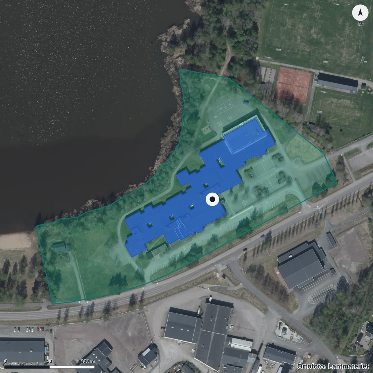 Aerial view of Ilandaskolan, orthophoto from Lantmäteriet