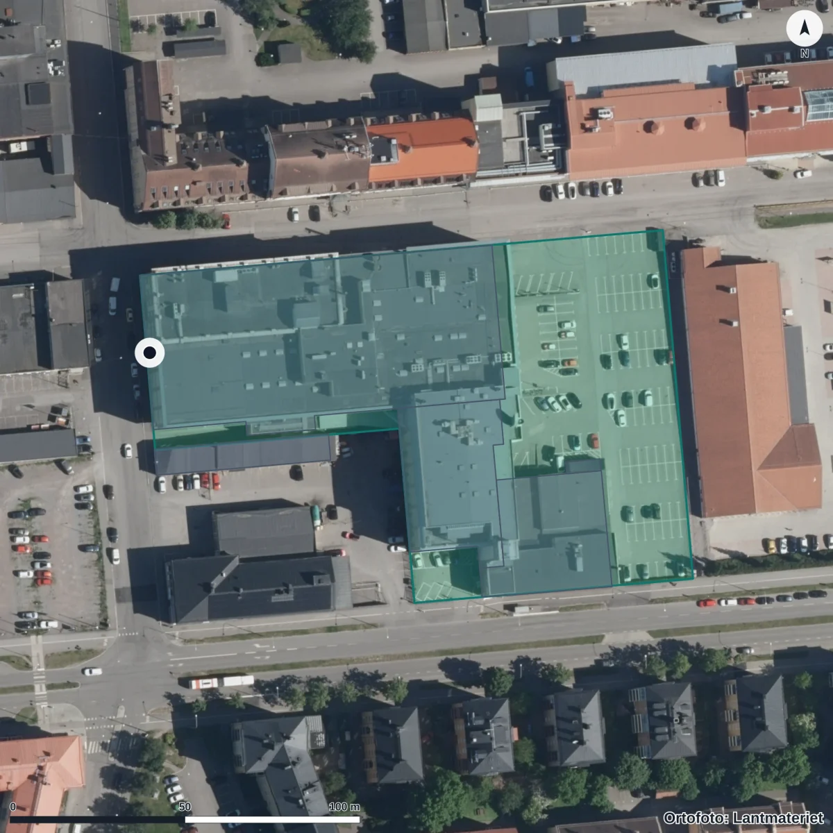 Flygbild över Drottning Blankas Gymnasieskola Norrköping, ortofoto från Lantmäteriet