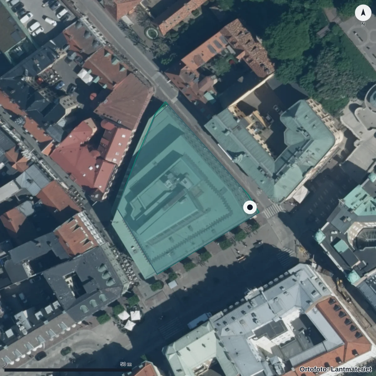 Flygbild över Drottning Blankas Gymnasieskola Helsingborg, ortofoto från Lantmäteriet