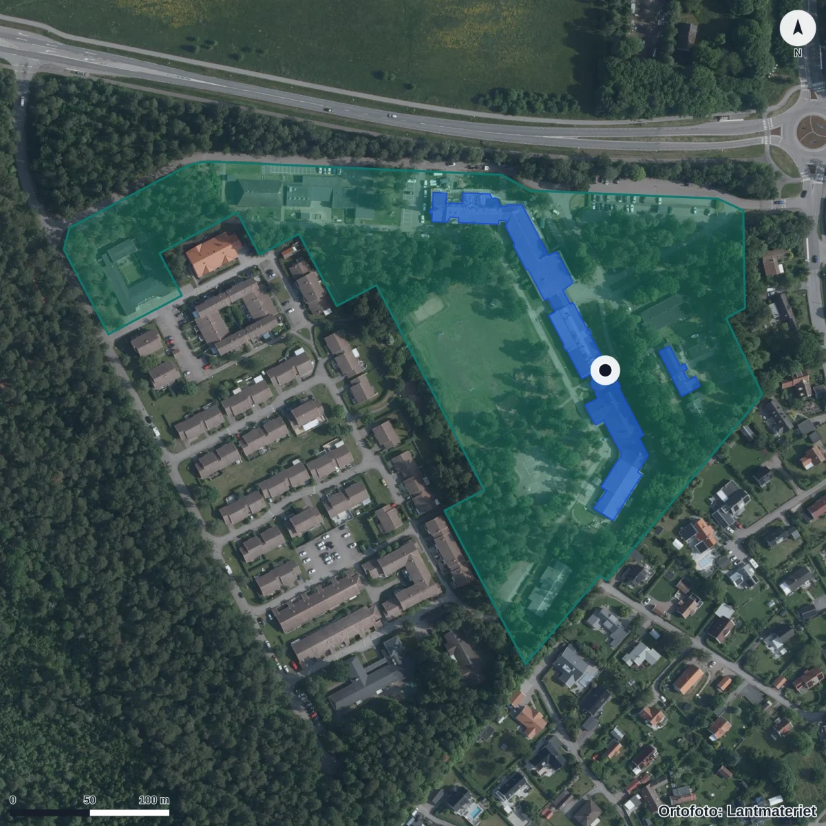 Aerial view of Ideella föreningen Eketånga Montessoriskolan, orthophoto from Lantmäteriet