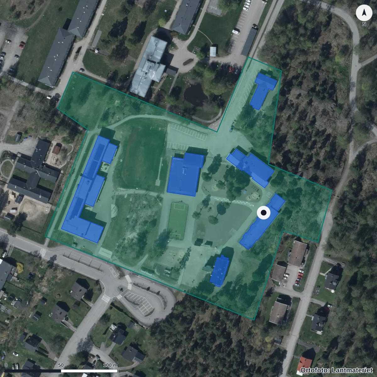 Flygbild över Södra skolan, ortofoto från Lantmäteriet