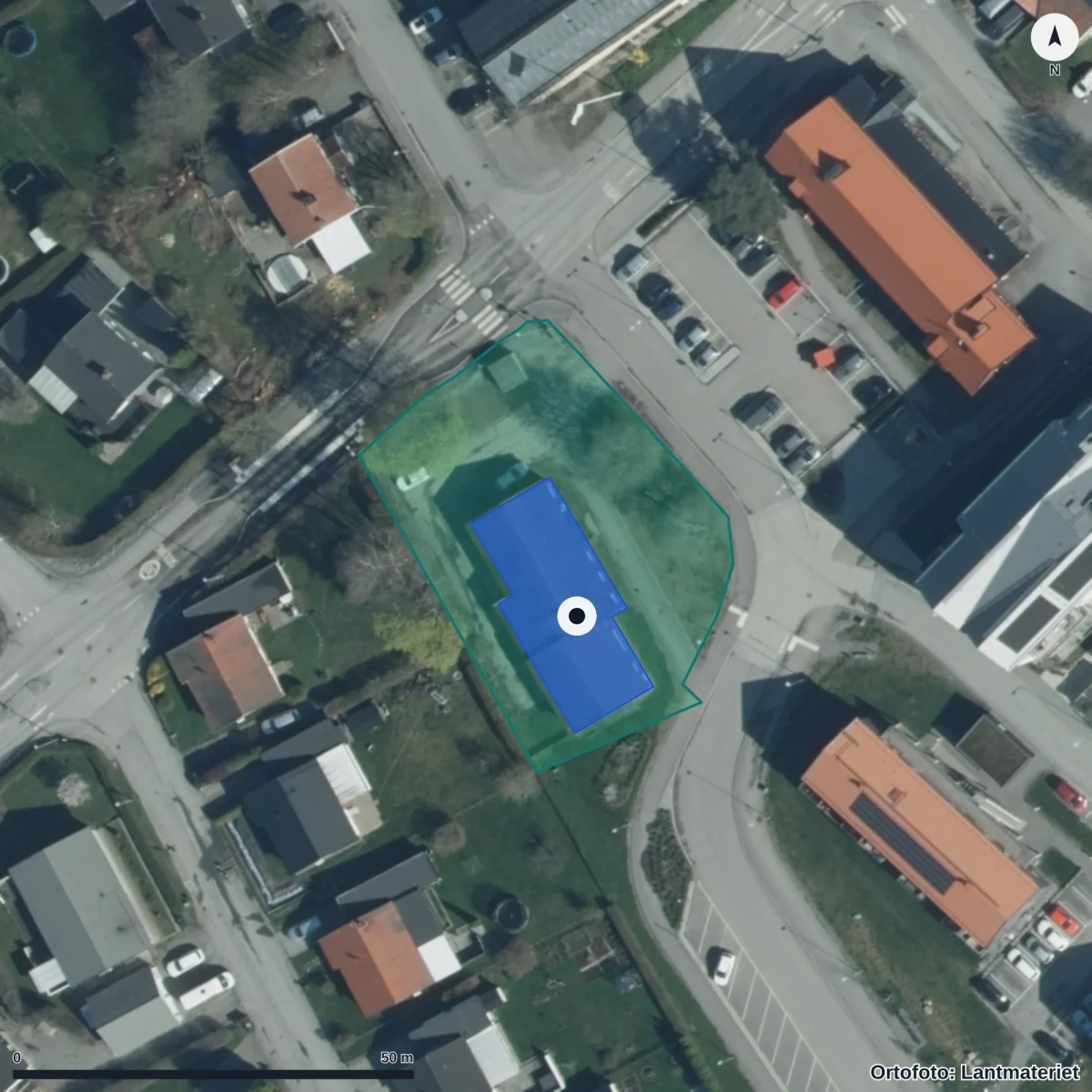 Flygbild över Västerängsskolan, ortofoto från Lantmäteriet
