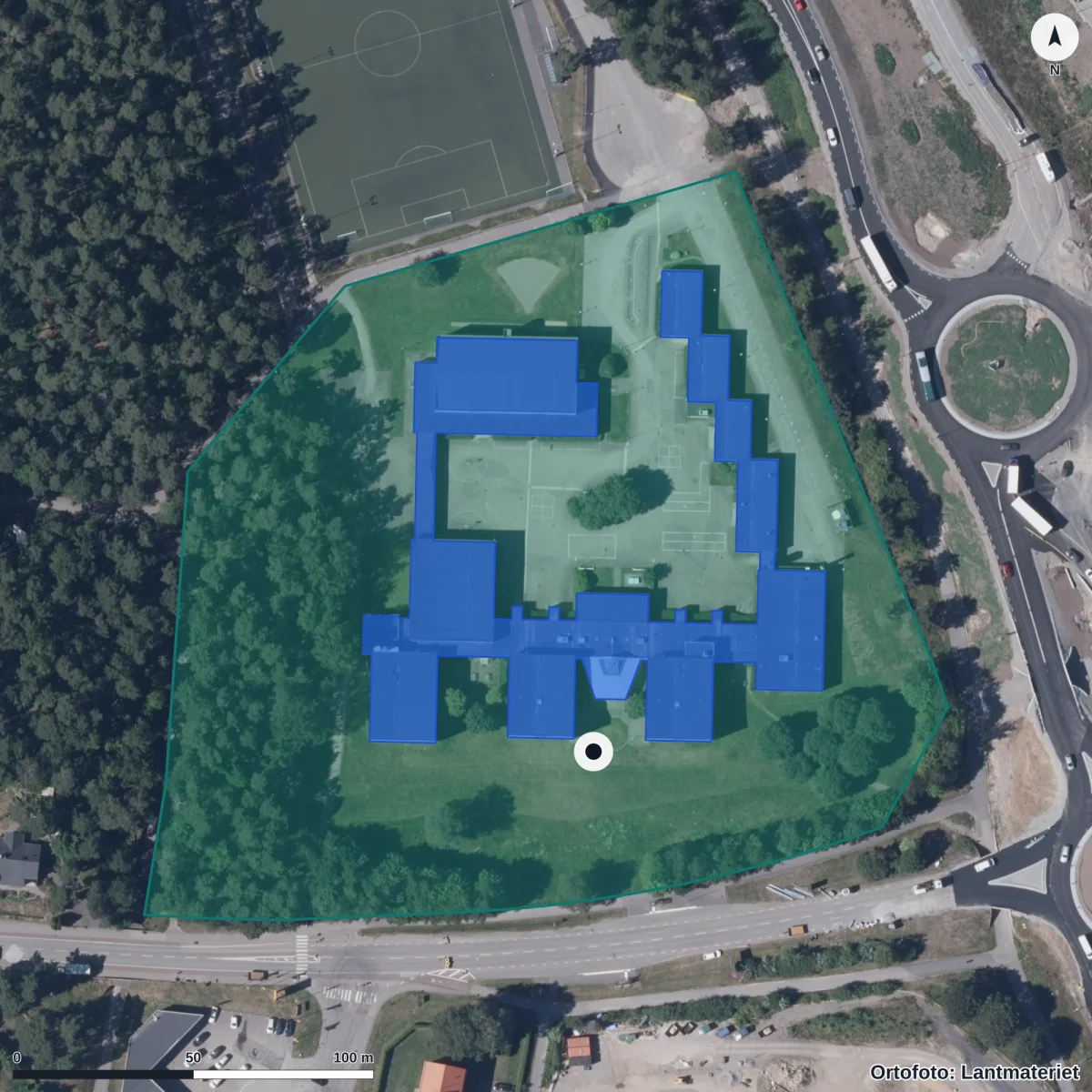 Aerial view of Fagrabäckskolan, orthophoto from Lantmäteriet