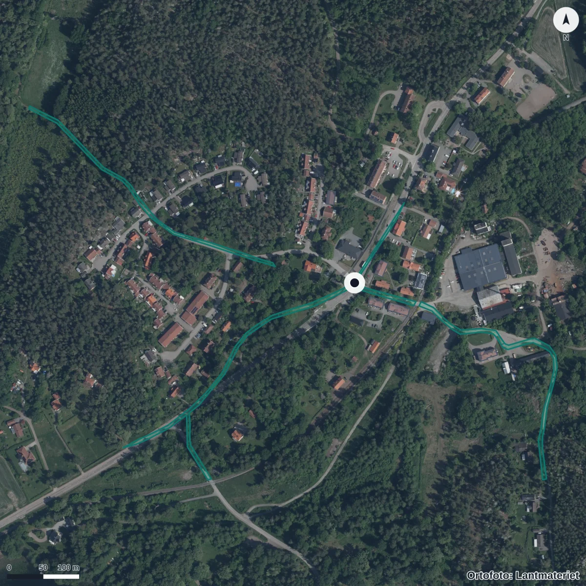 Aerial view of Länna skola, orthophoto from Lantmäteriet