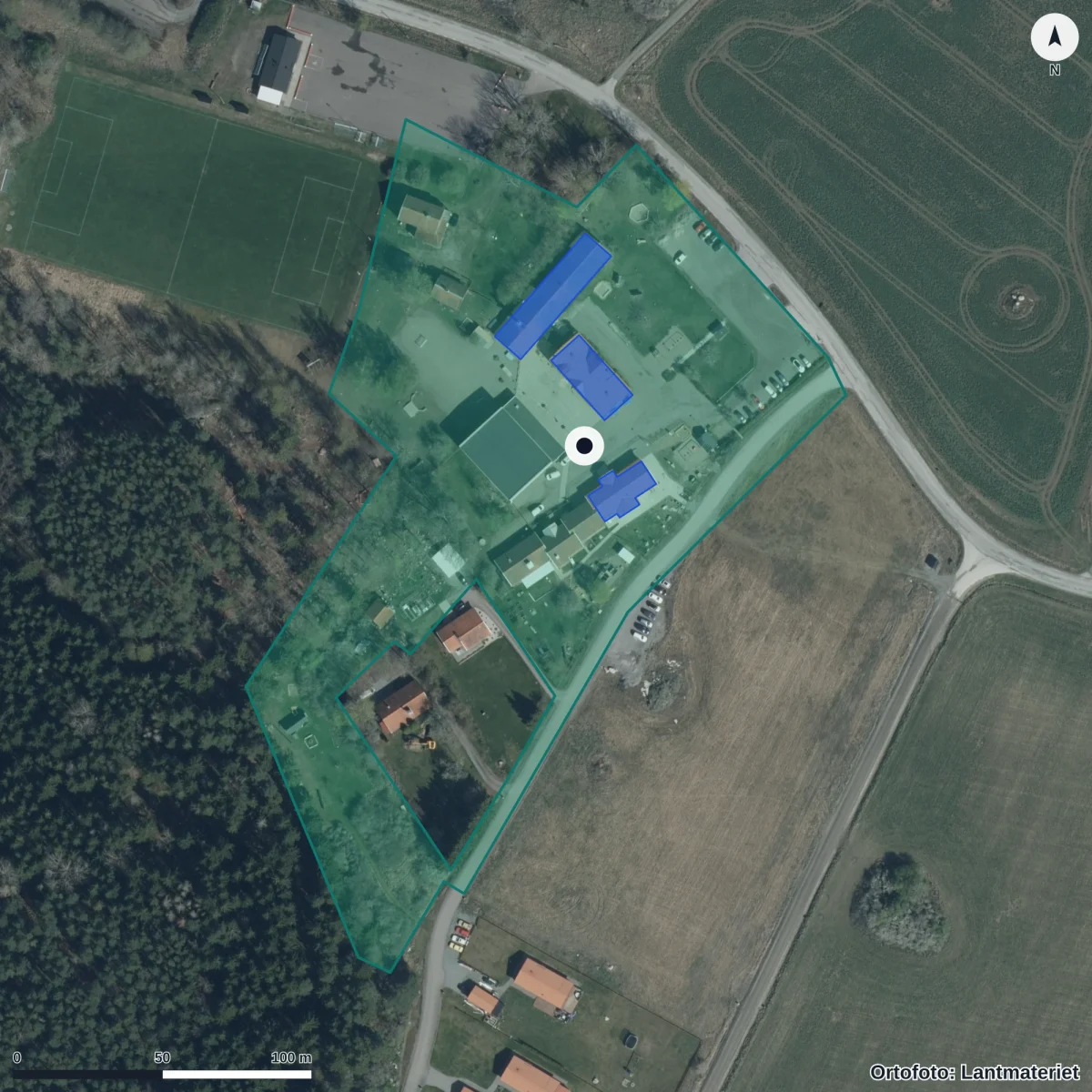 Flygbild över Europaskolan Vårfruberga AB, ortofoto från Lantmäteriet