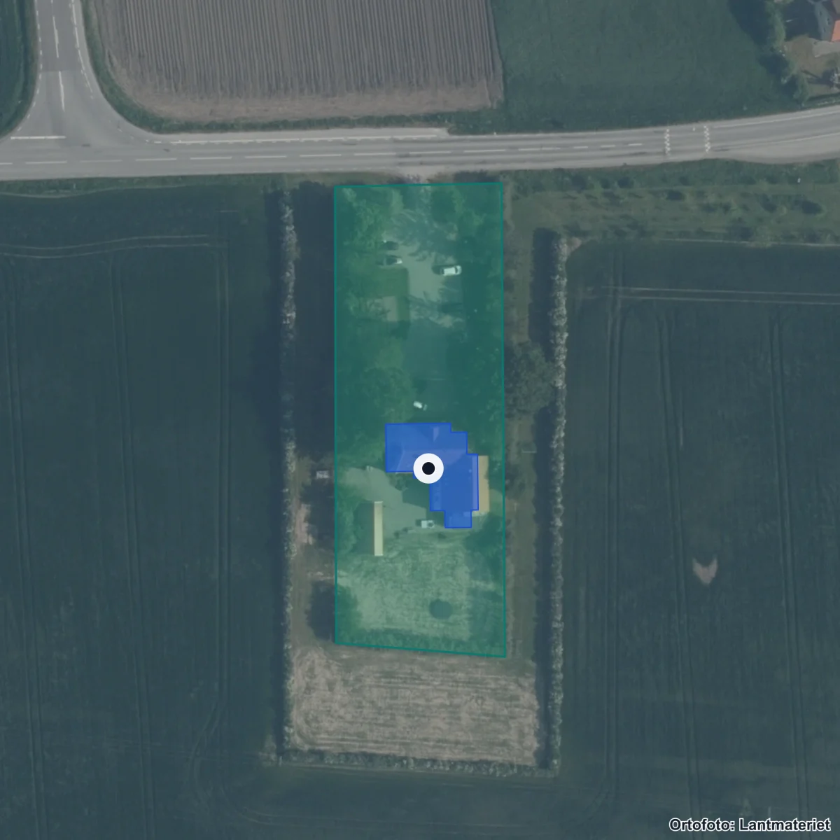 Flygbild över Almaröd Friskola AB, ortofoto från Lantmäteriet
