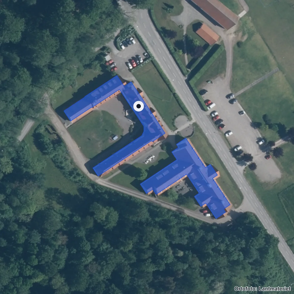 Aerial view of Apelrydsskolan, orthophoto from Lantmäteriet