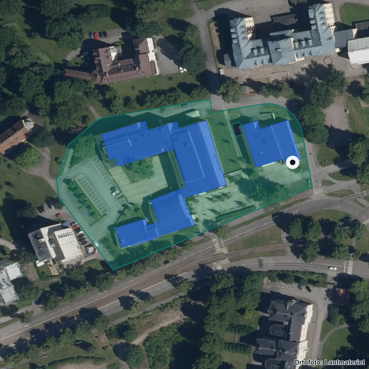 Flygbild över Norrköpings lärlingsgymnasium, ortofoto från Lantmäteriet