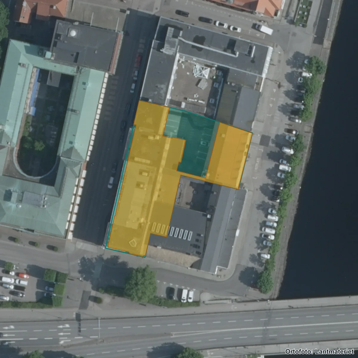 Aerial view of Klaraskolan, orthophoto from Lantmäteriet