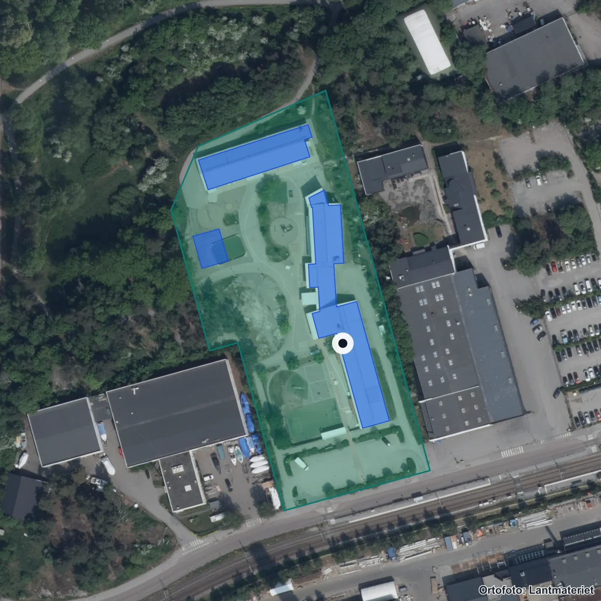 Flygbild över Futuraskolan AB, ortofoto från Lantmäteriet