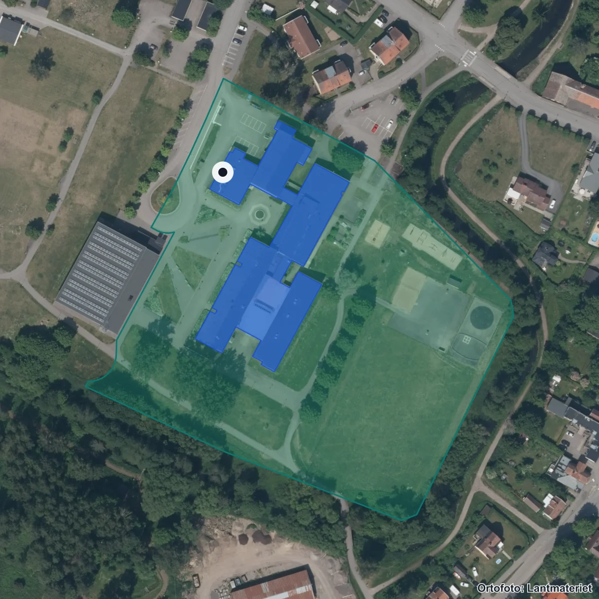 Aerial view of Trojenborgsskolan, orthophoto from Lantmäteriet