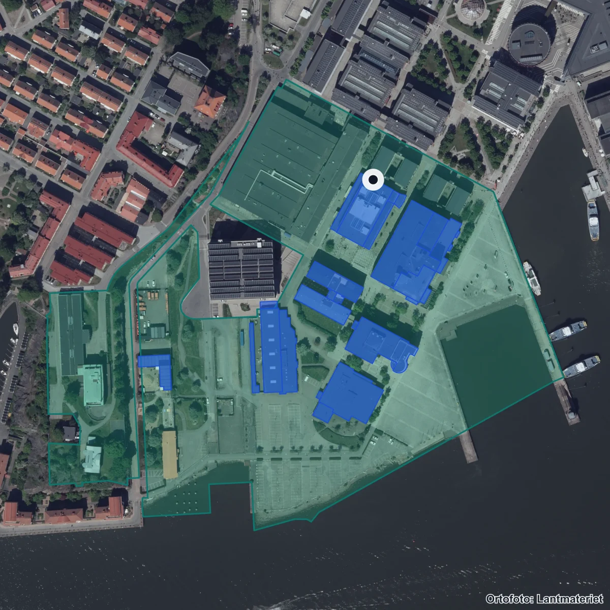 Aerial view of Ester Mosessons gymnasium, orthophoto from Lantmäteriet