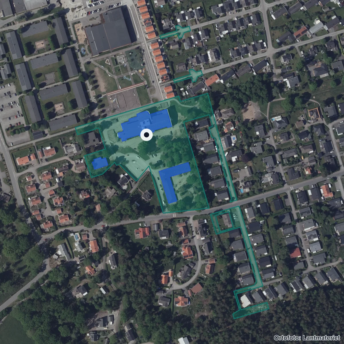 Aerial view of Röselidsskolan, orthophoto from Lantmäteriet
