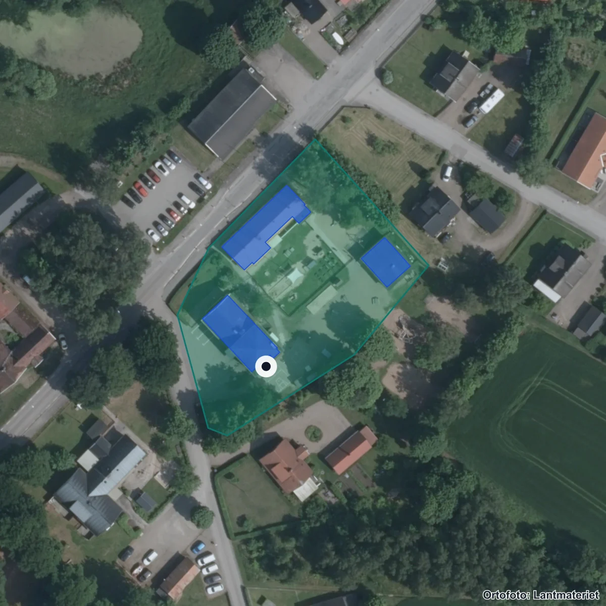 Aerial view of Ysby skola föräldrakooperativet Möllan, orthophoto from Lantmäteriet