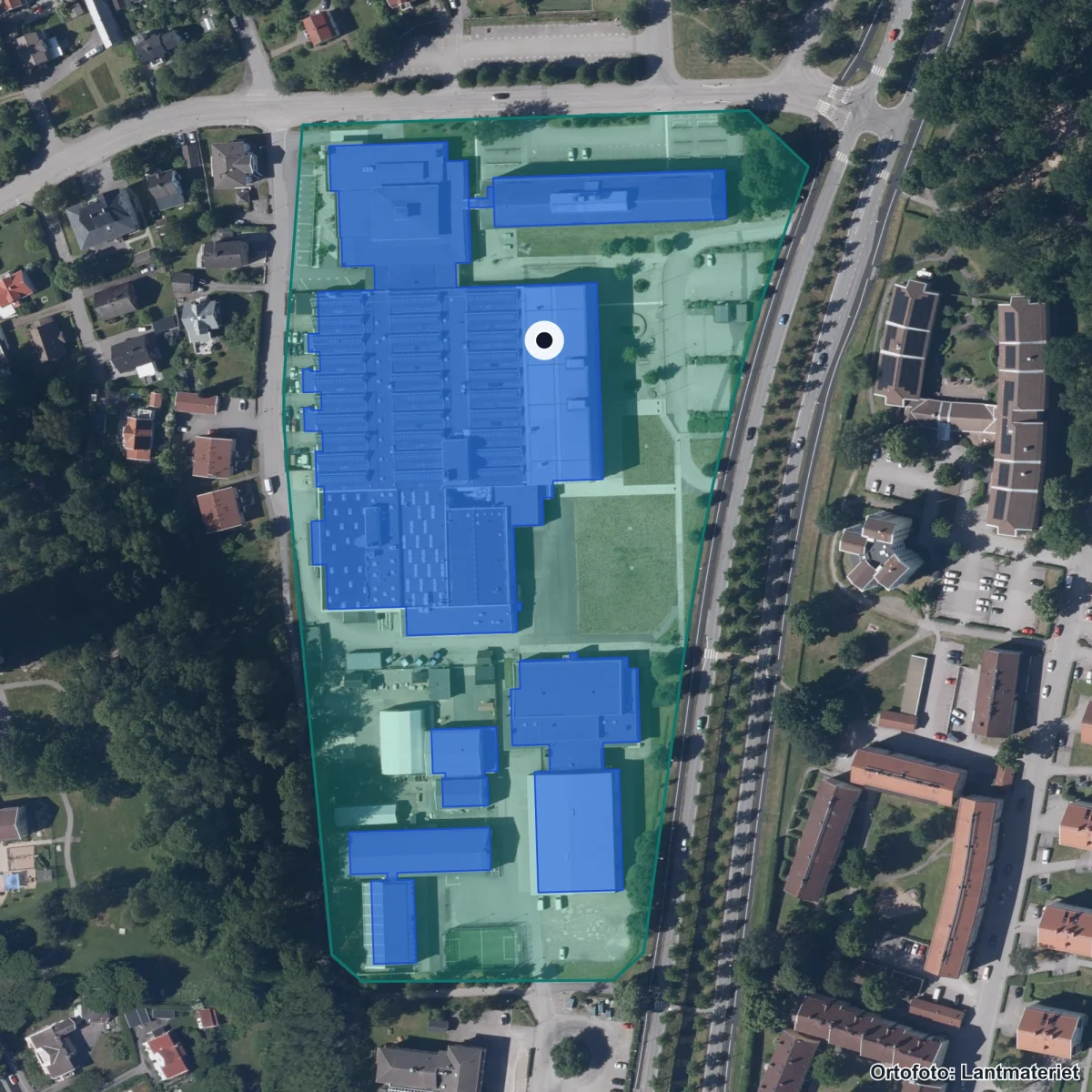 Aerial view of Anpassad Gymnasieskola, orthophoto from Lantmäteriet