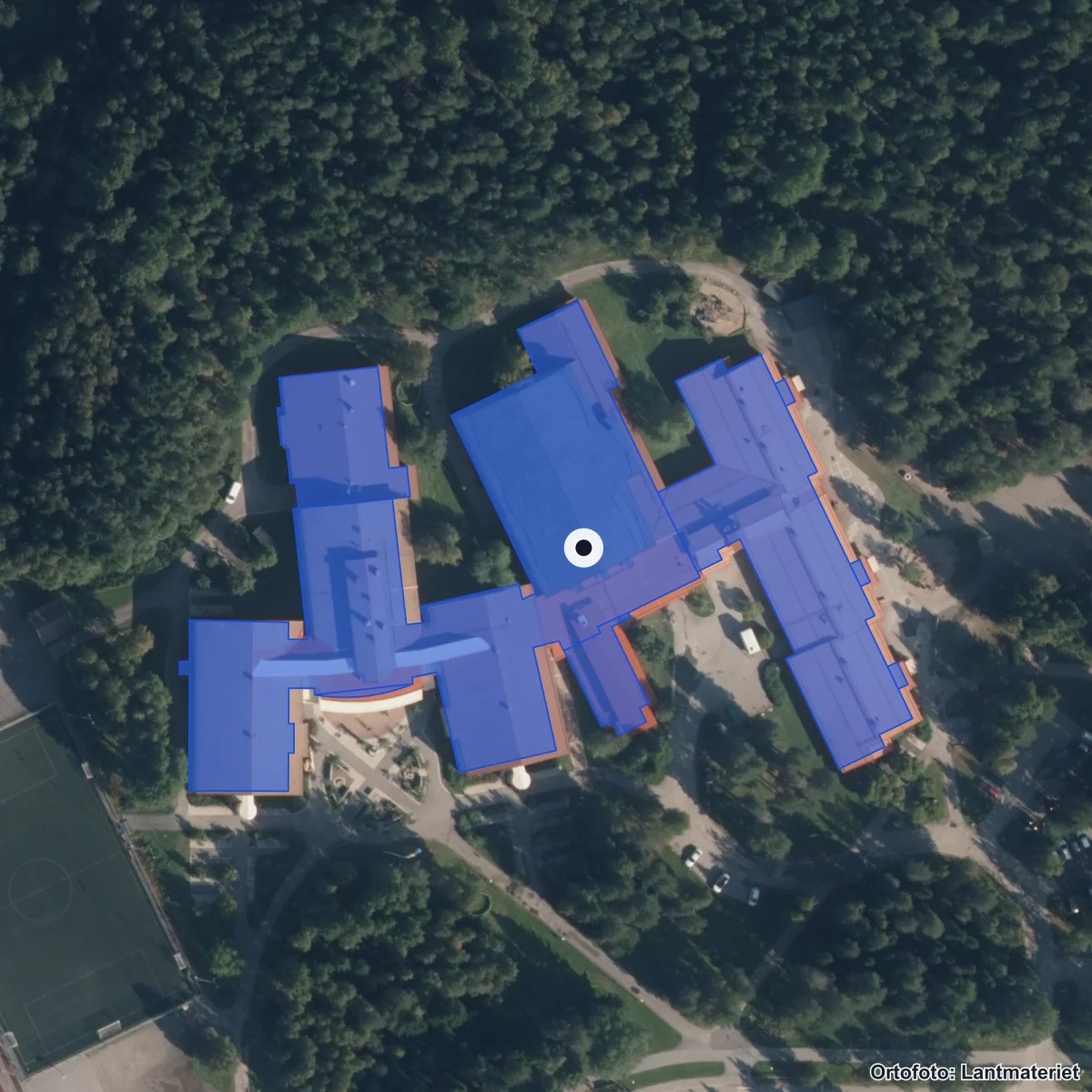 Aerial view of Ersängsskolan, orthophoto from Lantmäteriet