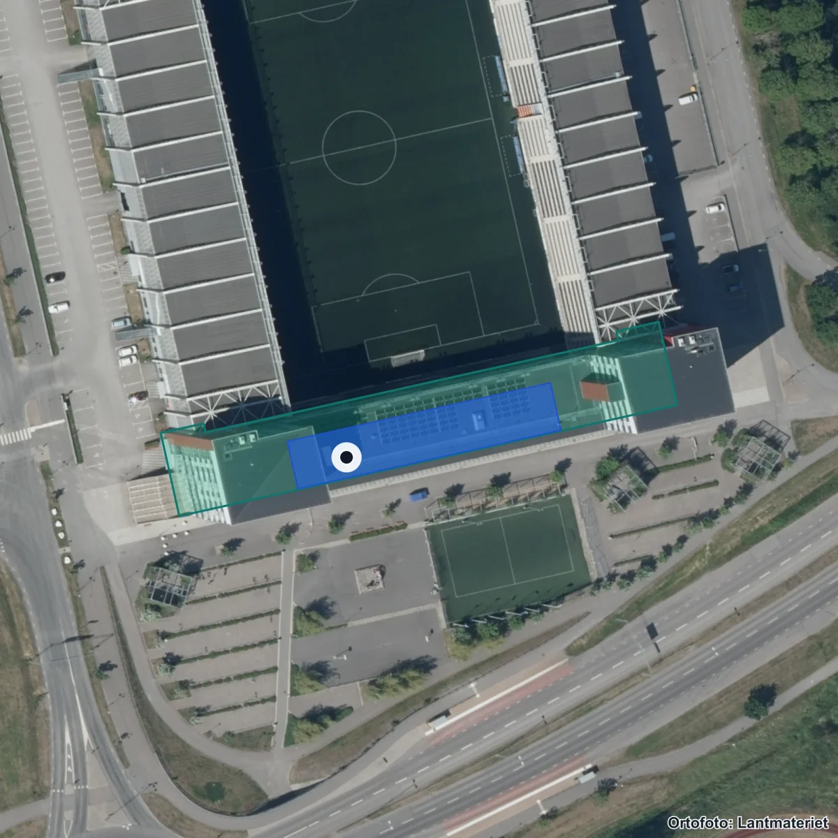 Flygbild över Arenaskolan, ortofoto från Lantmäteriet