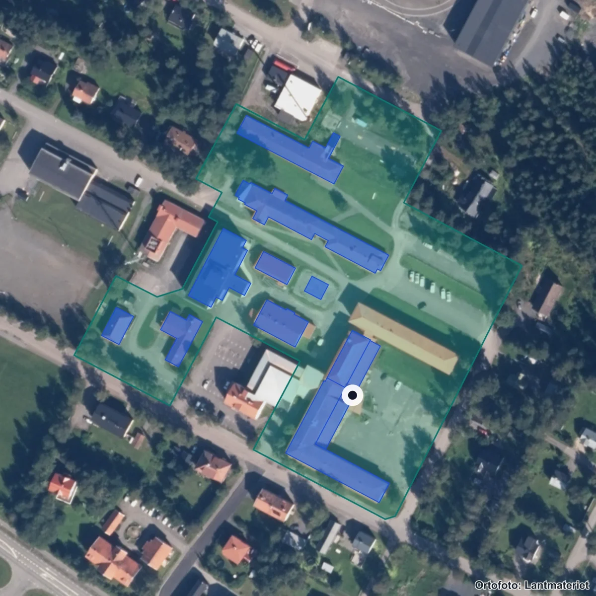 Flygbild över Jämtlands Gymnasium Åre, ortofoto från Lantmäteriet