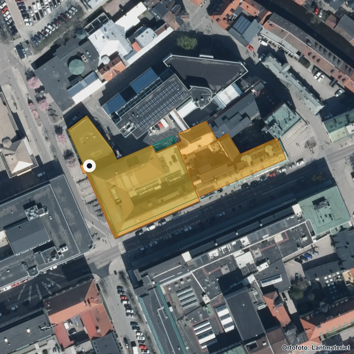 Flygbild över JENSEN gymnasium Kopparlunden, ortofoto från Lantmäteriet