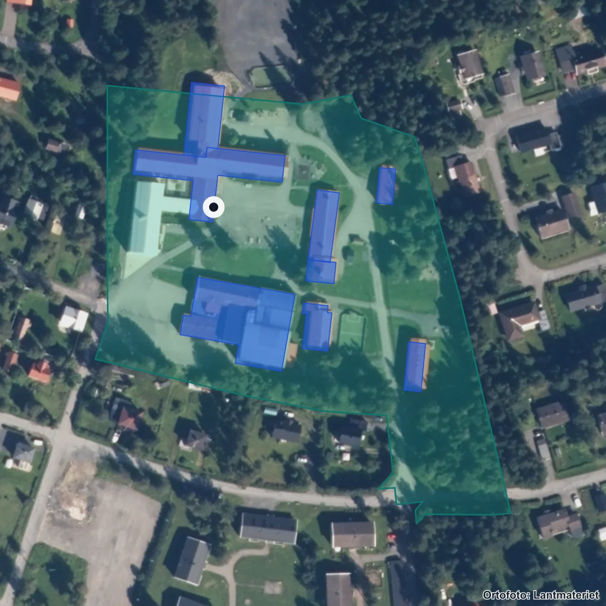 Flygbild över Mörsils skola, ortofoto från Lantmäteriet