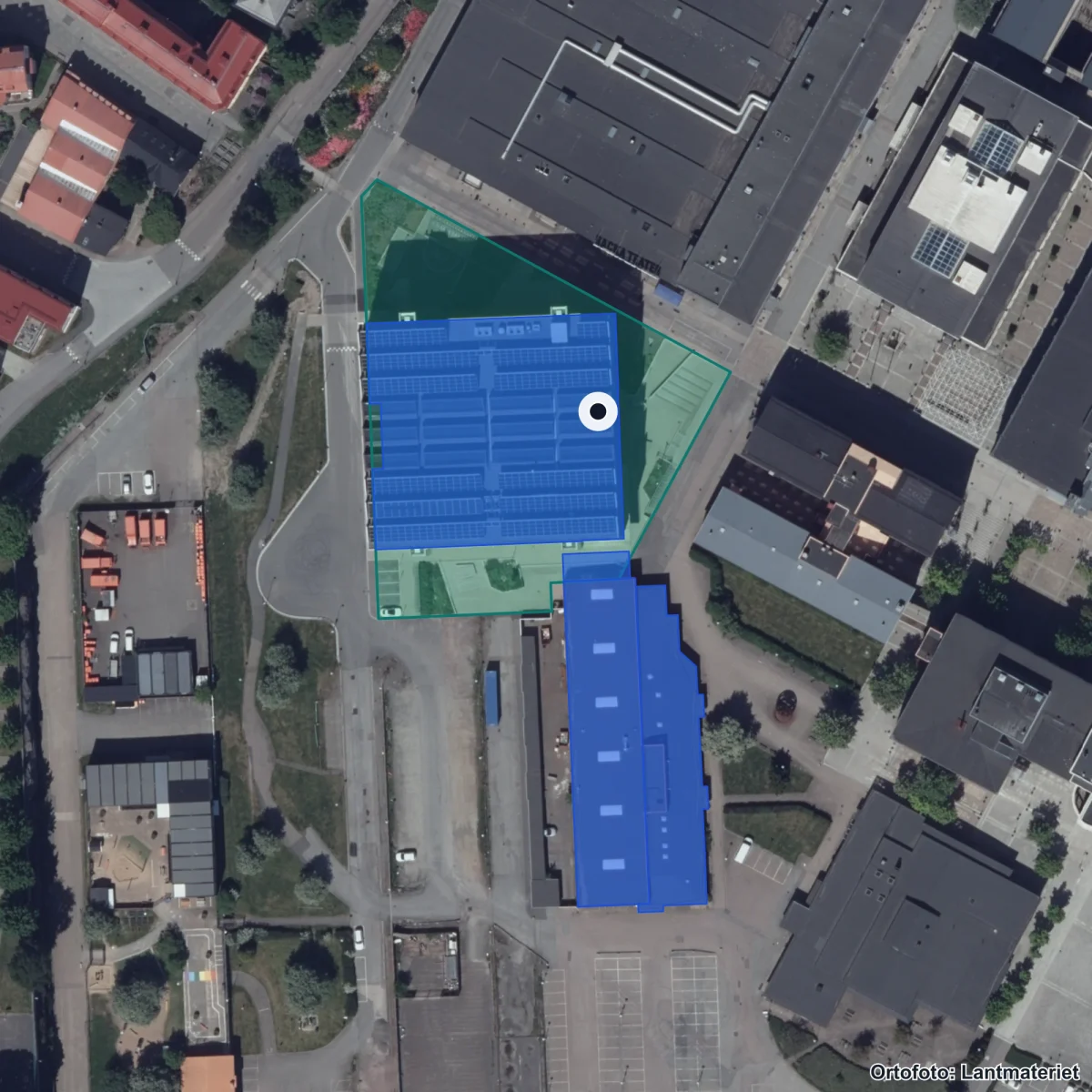 Flygbild över Lindholmens tekniska gymnasium, ortofoto från Lantmäteriet