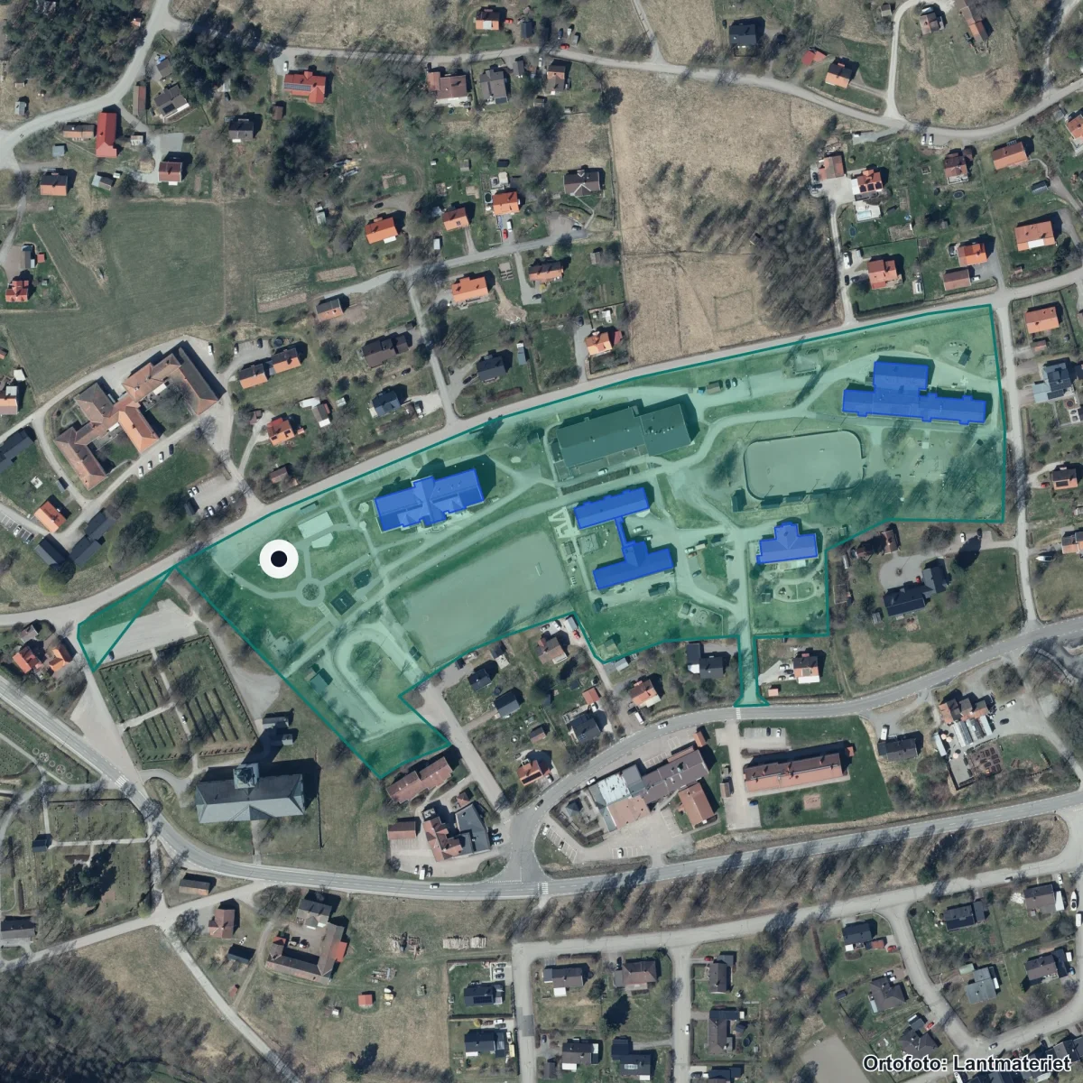 Aerial view of Bjursåsskolan, orthophoto from Lantmäteriet