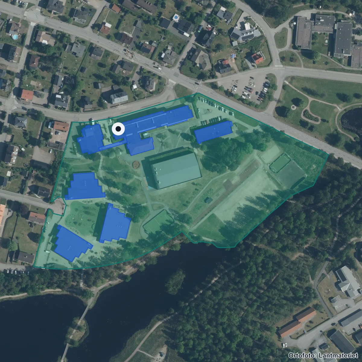 Flygbild över Markaryds skola, ortofoto från Lantmäteriet