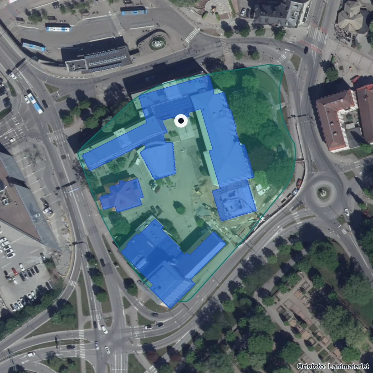 Aerial view of Sven Eriksonsgymnasiet, orthophoto from Lantmäteriet