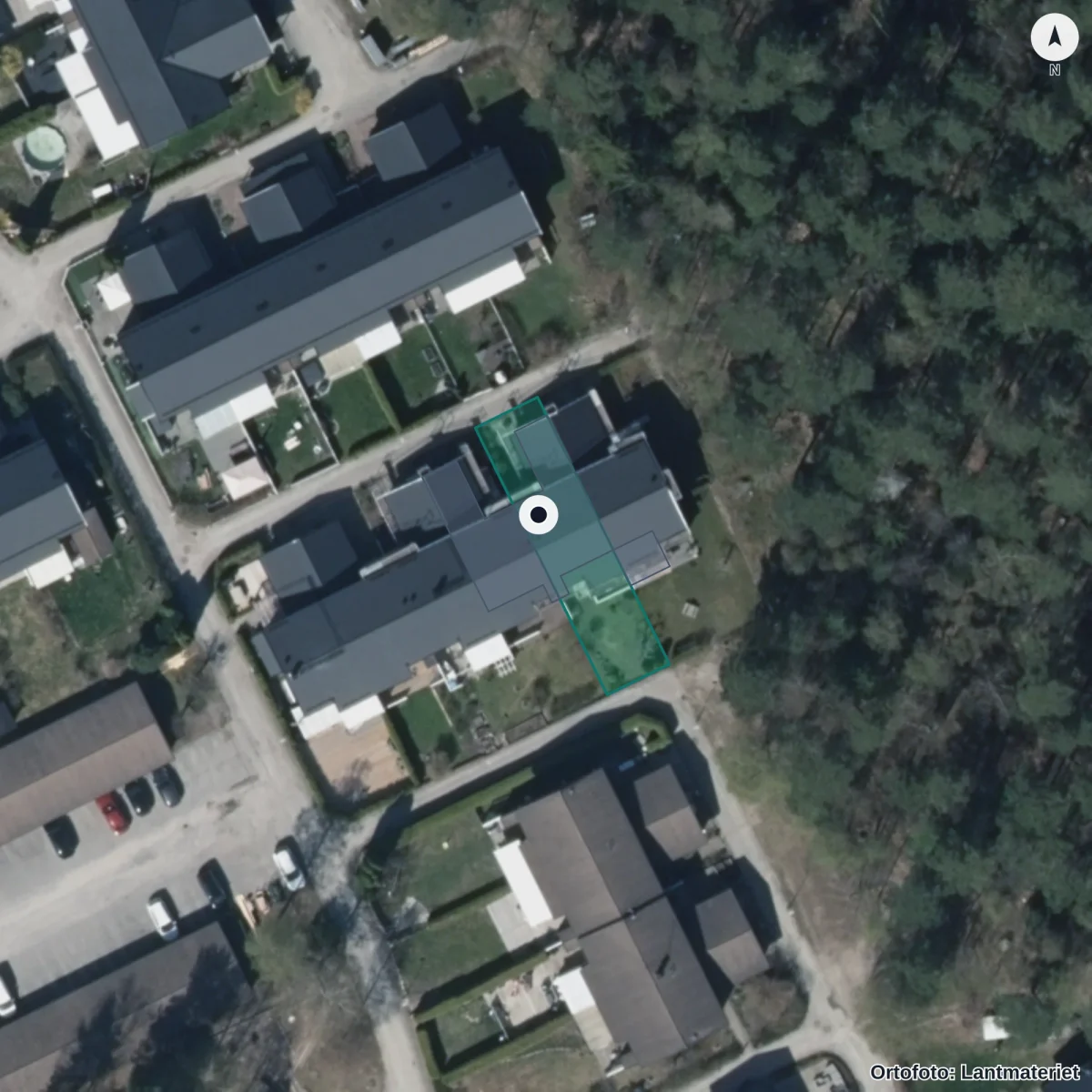 Aerial view of Irstaskolan, orthophoto from Lantmäteriet