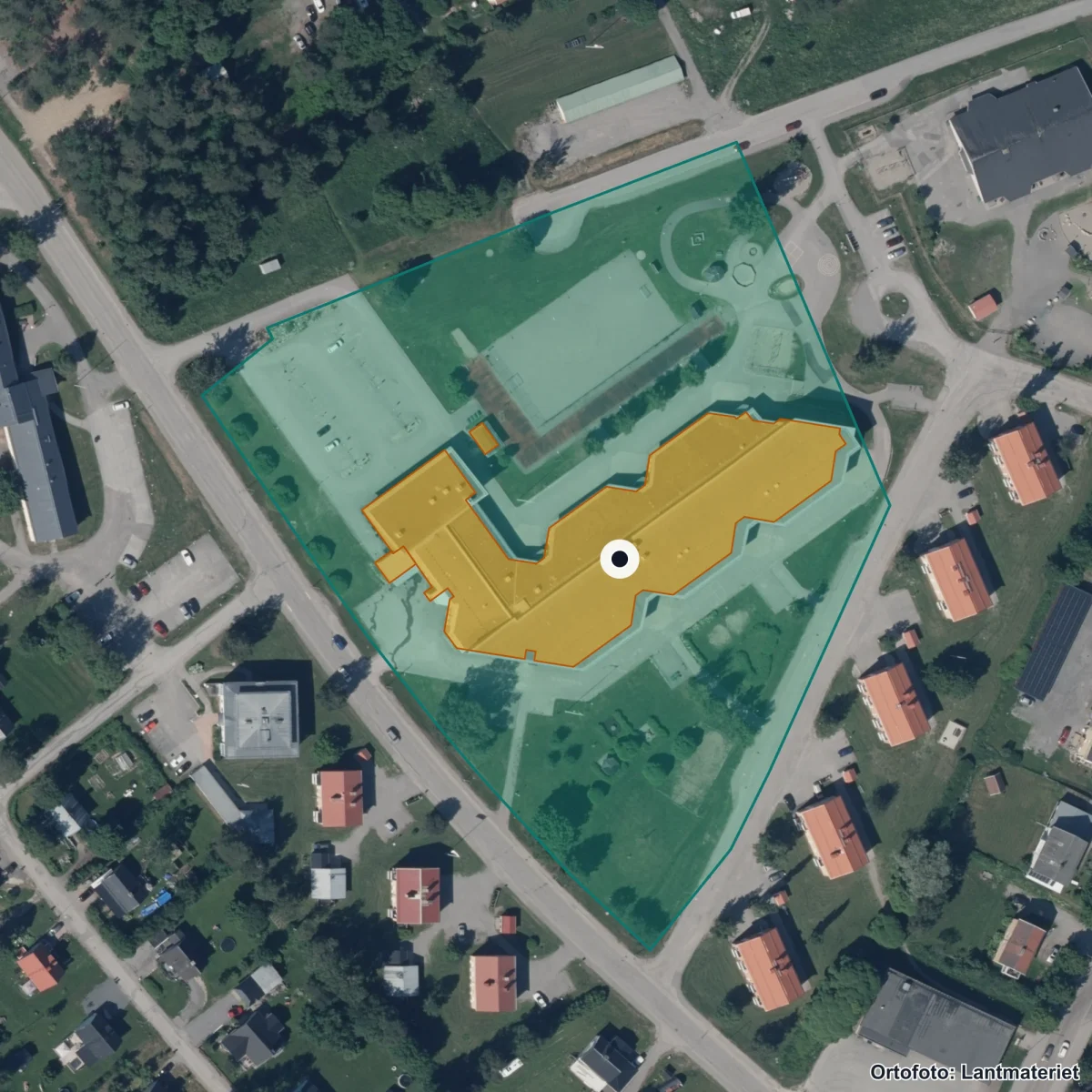 Aerial view of Bjästaskolan, orthophoto from Lantmäteriet