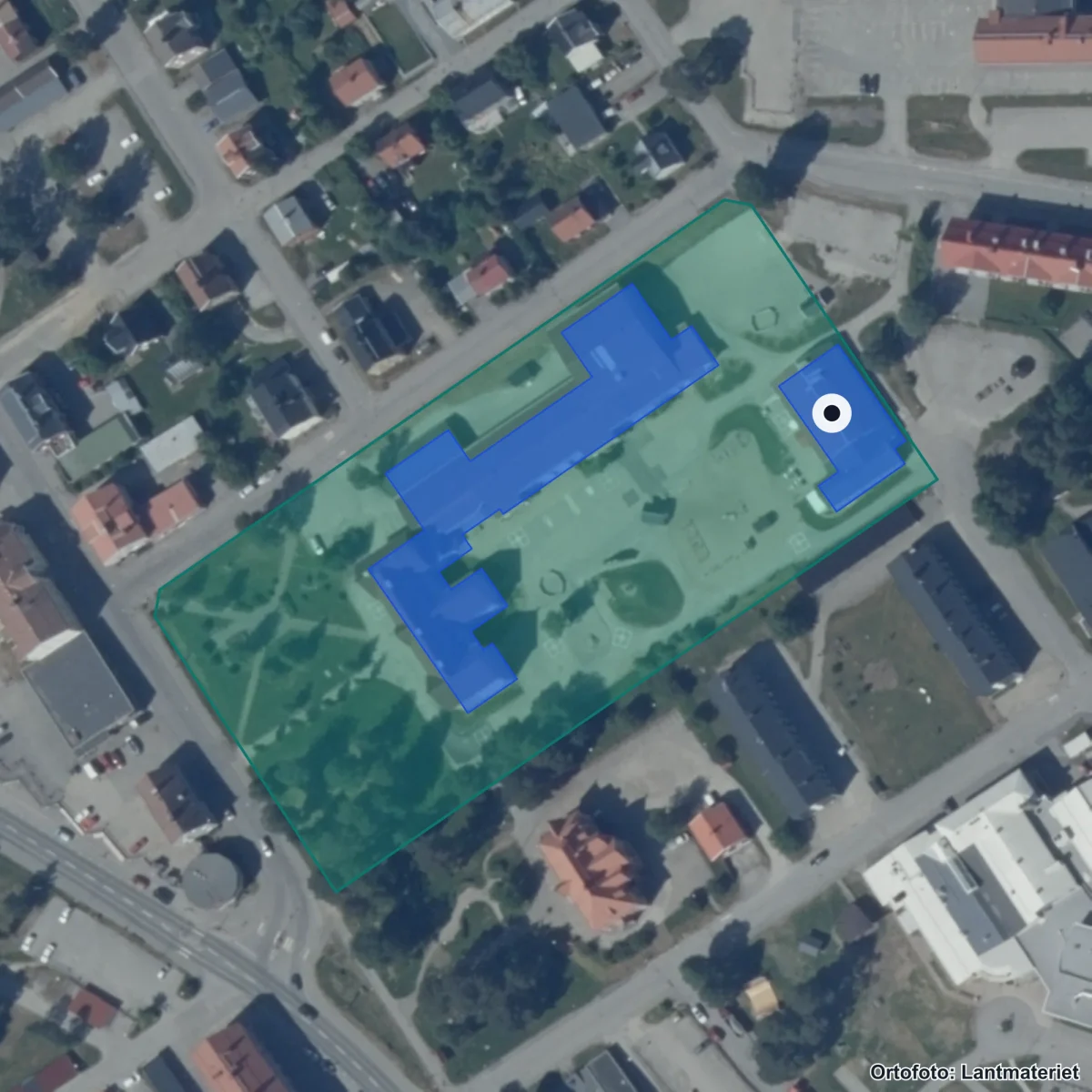 Flygbild över Volgsjö skola, ortofoto från Lantmäteriet